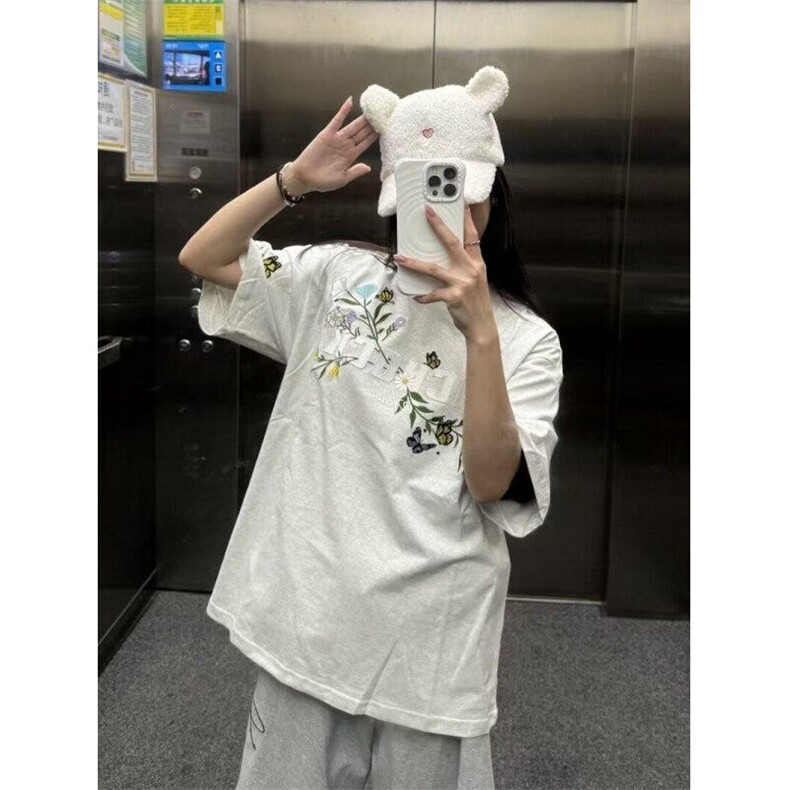 CP1148-P39款刺绣花卉蝴蝶结短袖t恤夏季宽松美式高街上衣,男装T恤,电商B323A