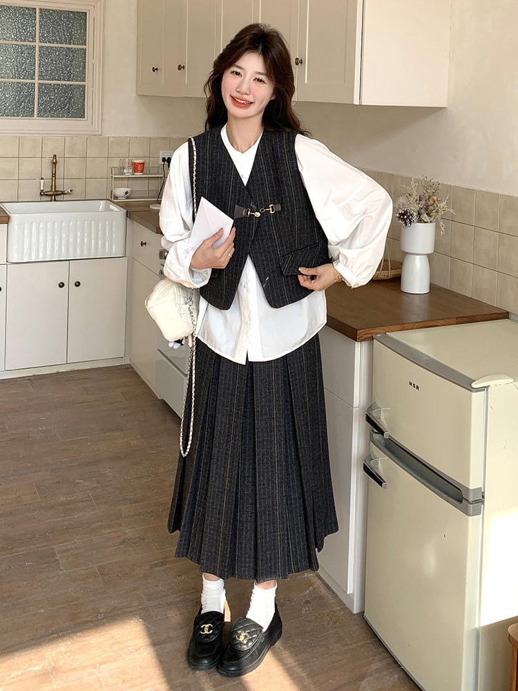 主推有货春装格子套装(含羊毛)马甲百褶裙两件套1806-P185K258,女装套装/套裙,2C332