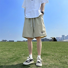 灰色