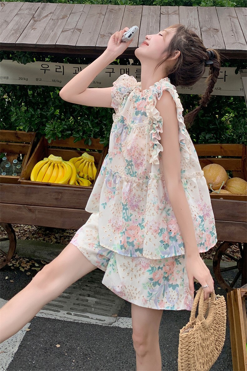 新品镂空绣花上衣+宽松短裤两件套套装7616-P135-K198,女装套装/套裙,2C159