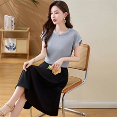 高级感时尚针织衫套装裙女2025夏季新款洋气显瘦收腰半身裙两件套，女装套装/套裙，欣贝拉