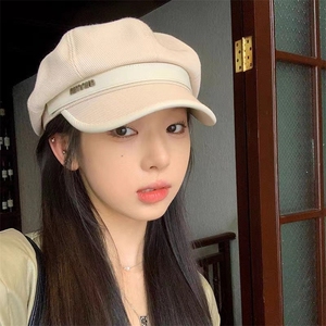 2025秋冬季鸭舌帽子女黑色休闲复古画家贝雷帽显脸小云朵八角帽图片