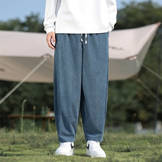 蓝色
