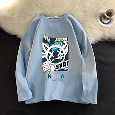 浅蓝色