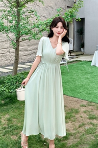 2025夏季新款高级感收腰显瘦气质仙女连衣裙轻薄时尚百搭长裙子图片
