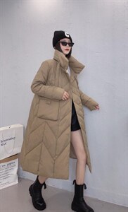 【现货】冬季新款设计时尚羽绒服图片