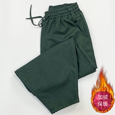 浅绿色