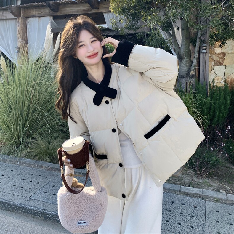 韩版撞色拼接羽绒服女短款冬季新款宽松显瘦面包服白鸭绒保暖外套,女装羽绒服,2C159