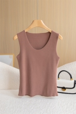 时尚德绒女士保暖背心秋冬防寒显瘦修身打底衫，女装背心吊带，炳炬电商供货