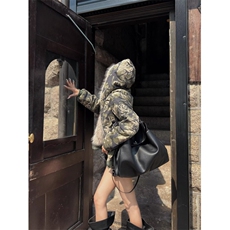 极地虎纹迷彩毛毛领座山雕新雪丽加厚棉服n2b外套夹克，男装夹克，四季星座505