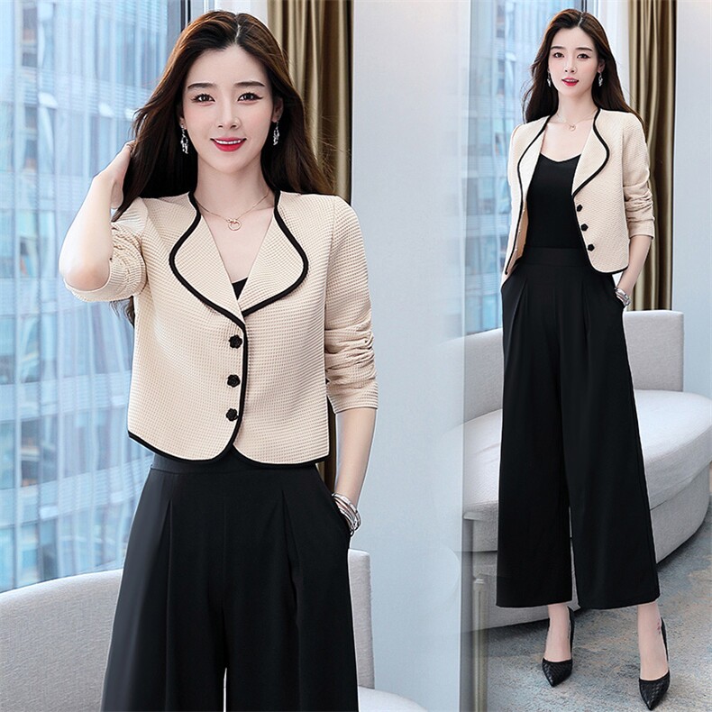 小香风短外套女2025春秋新款小个子百搭西装小披肩配旗袍裙子外搭，女装短外套，芭米依尚