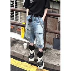 蓝色
