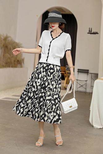 艾依佳人 AYJRAYJR112874