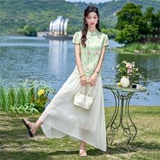 2026年夏季时尚潮流两件套女，女装套装/套裙，衣布洛
