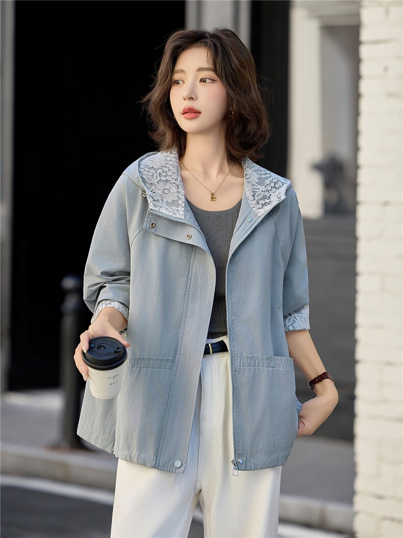 设计感蕾丝拼接连帽外套女2025秋季新款宽松休闲百搭减龄夹克上衣,女装短外套,依万里