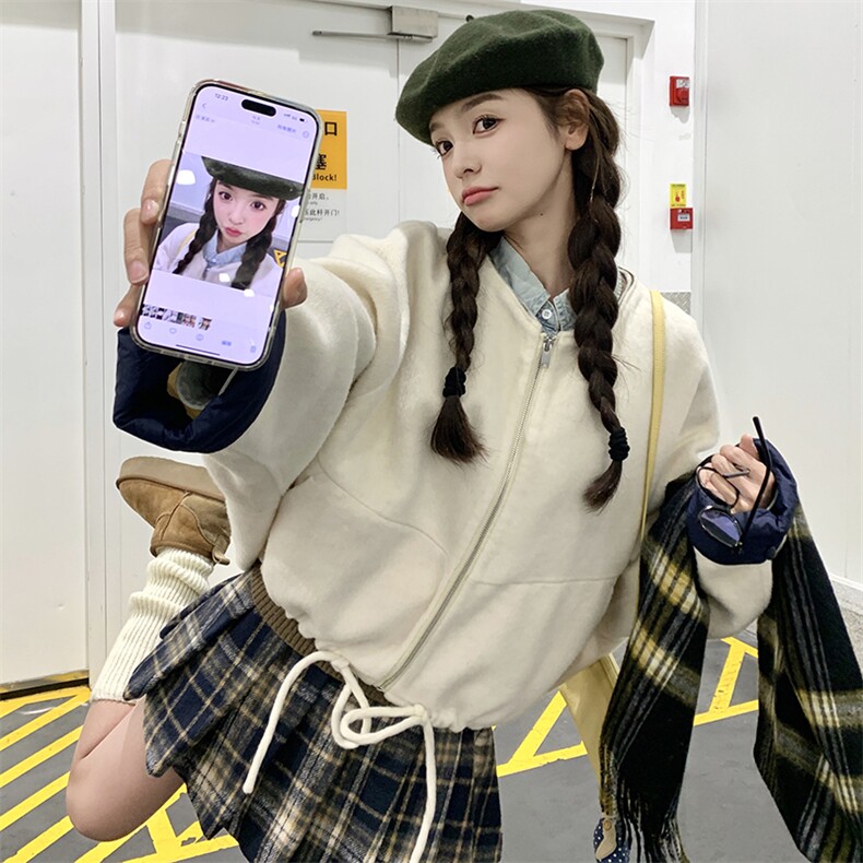 【新款】时尚新款百搭减龄短款羽绒服088-9930p195k298,女装短外套,2C088