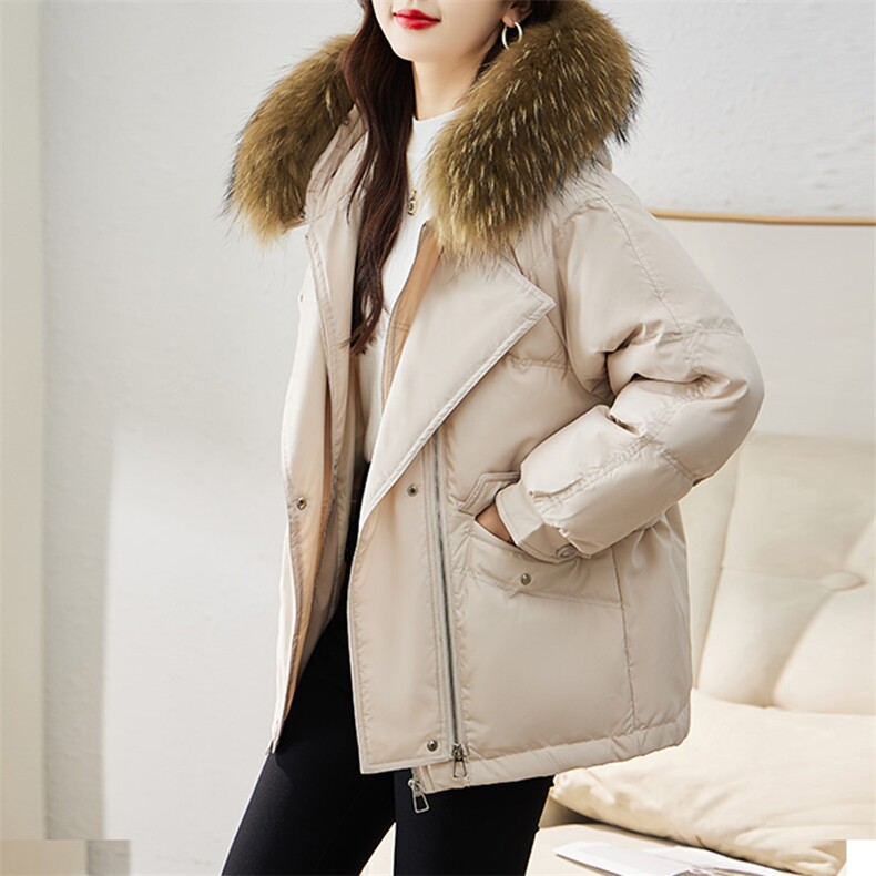 现货羽绒服女连帽新款短款小个子面包服时尚宽松休闲保暖轻暖外套,女装羽绒服,贵人树