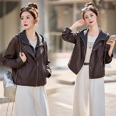 【春季女装新款】2026春季大量现货时尚休闲连帽假两件皮衣外套，女装皮衣，缘衣格