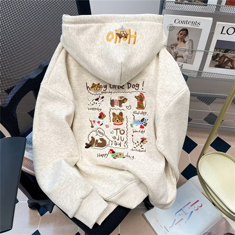 秋冬季新款青少年韩版简约卡通刺绣套头男女款休闲宽松连帽卫衣图片