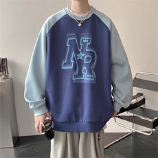 深蓝色
