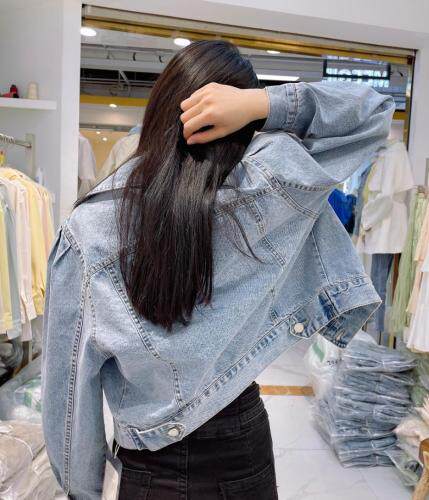 2021年春装新款牛仔短款外套，女装，迷吉meeggle