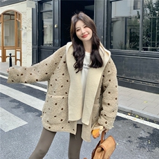 配围巾帽驼色仿皮毛一体羊羔毛外套女冬季2025新款小个子短款加厚，女装皮草，2C159
