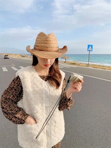 皮毛一体马甲图片