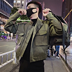 军绿色