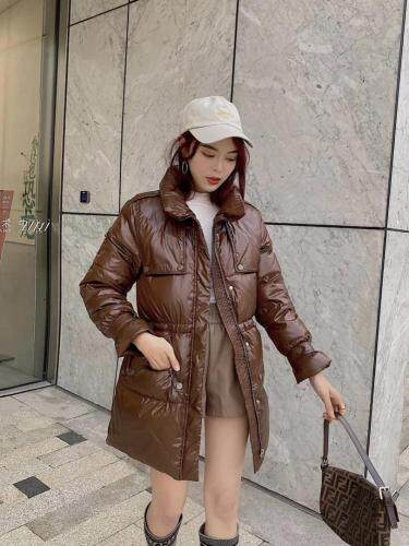 2021冬季新款羽绒服，女装羽绒服，爱美欧