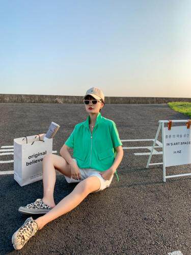 赞的卫衣、时尚、可以两穿哦、还可以当外套，女装卫衣/绒衫，碧沁伊人