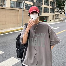 灰色