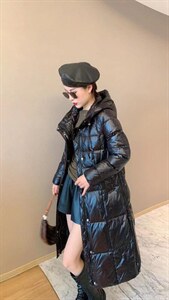 【现货】时尚宽松舒适中长款显瘦羽绒服图片