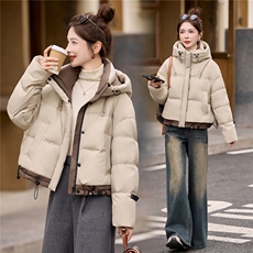 主推现货2025新款羽绒服气质时尚出众省心好搭配时髦不费力，女装羽绒服，尚娜萱