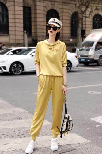 醋酸缎休闲套装，女装套装/套裙，澳洛菲