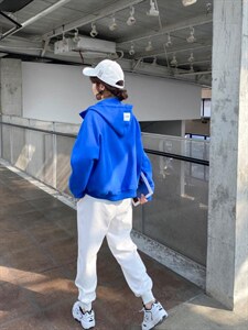 帽子贴标卫衣,女装卫衣/绒衫,诗苒