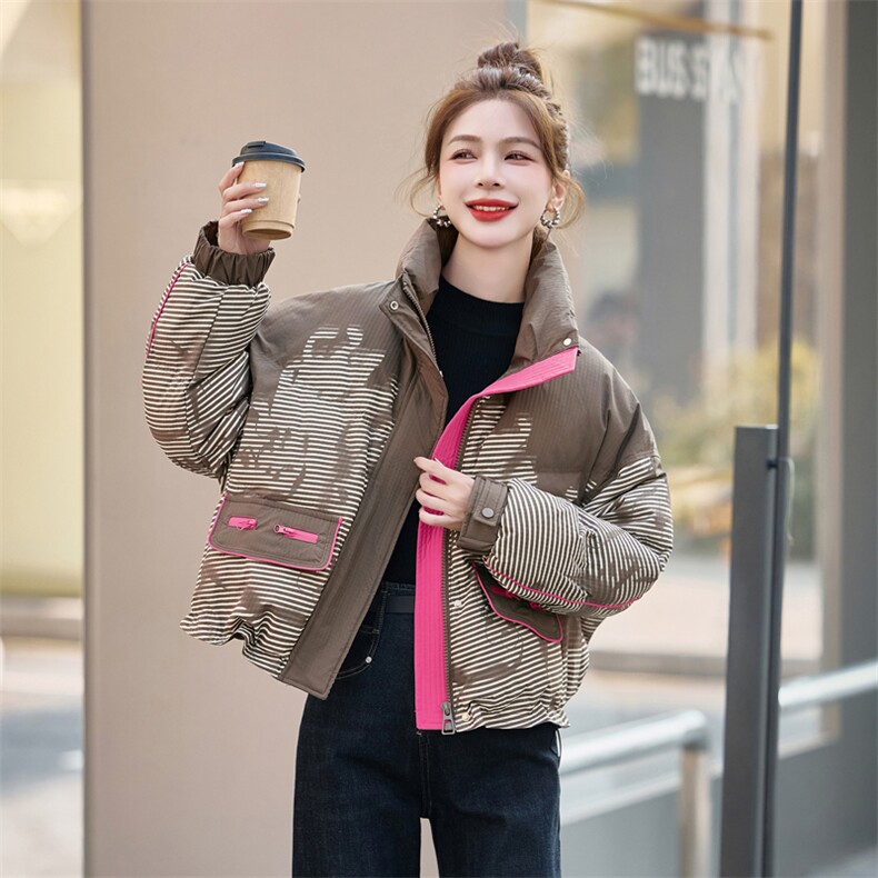 设计感洋气撞色条纹羽绒服女短款2025冬新款保暖白鸭绒面包服外套,女装羽绒服,米雪儿