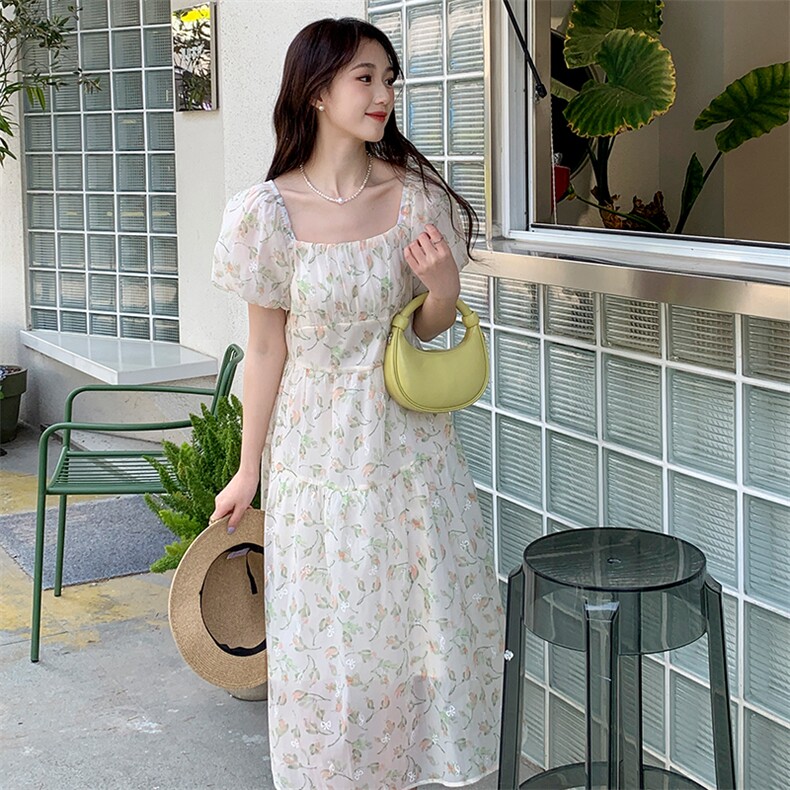 《大货已出》时髦碎花方领连衣裙,女装连衣裙,MQ