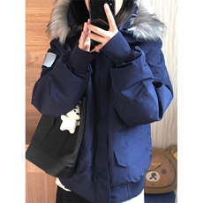 蓝色