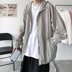 灰色