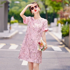 精致珠片刺绣连衣裙女夏季气质大码裙子2025年新款欧货a字裙，女装短外套，韩蜜菓