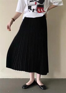 垂感十足的压绉裙百搭时尚,其它,简 影