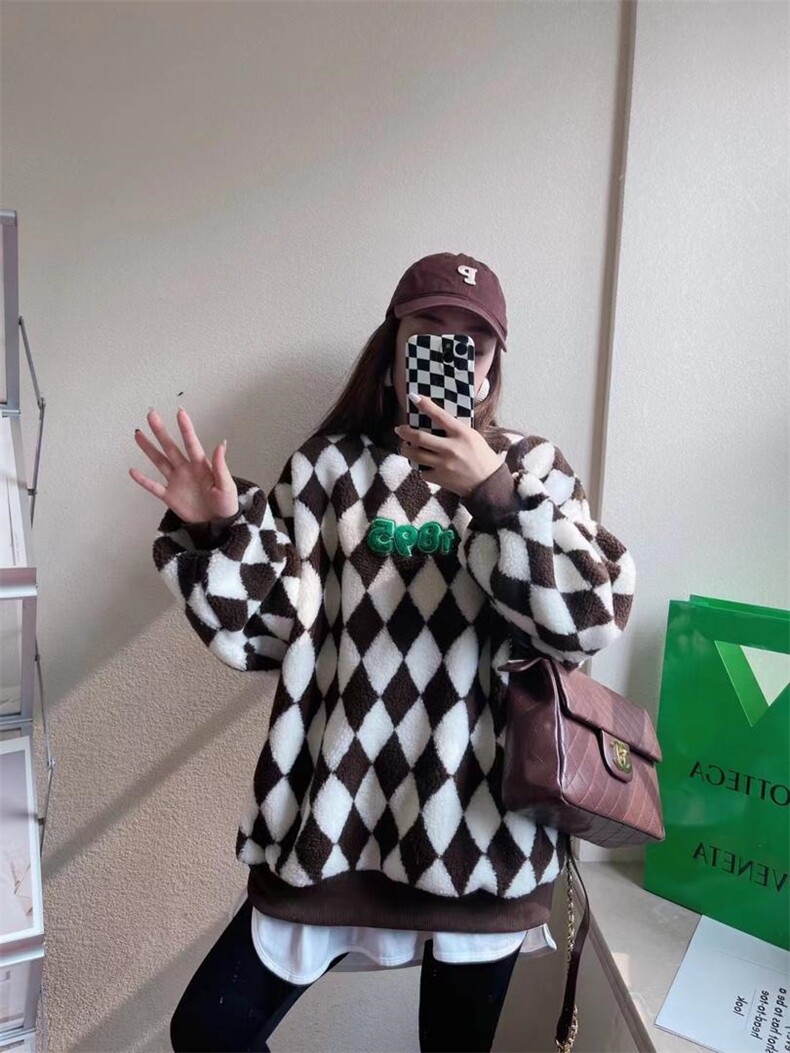 冬季新款棋盘格重工刺绣羊羔毛卫衣，女装卫衣/绒衫，AT(2F)