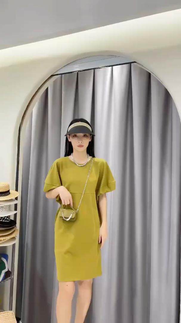 带包包背后镂空蝴蝶结连衣裙，女装连衣裙，泰靡(1F)