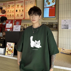 墨绿色