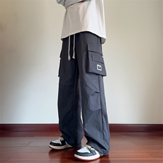 灰色