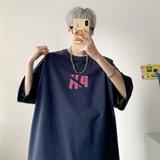 藏青色