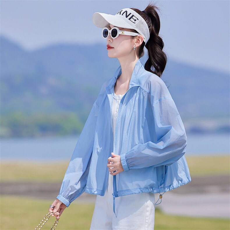 时尚蓝色短款女轻薄小外套夏季新款连帽旅行户外透气长袖薄短外套,女装防晒衣,靓衣阁
