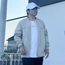 灰色