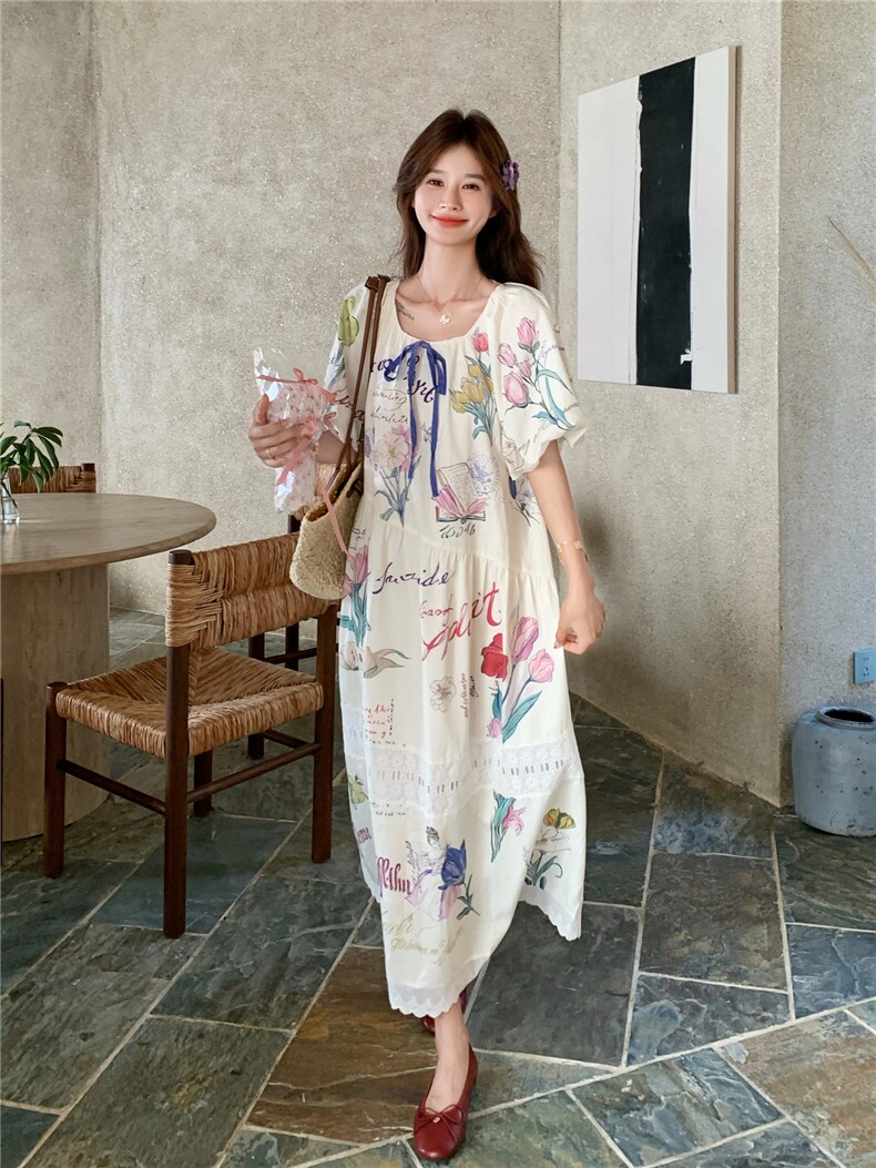 印花连衣裙女夏季2026新款韩系松弛感小众俏皮减龄涂鸦花卉中长裙,女装连衣裙,艾米莉亚