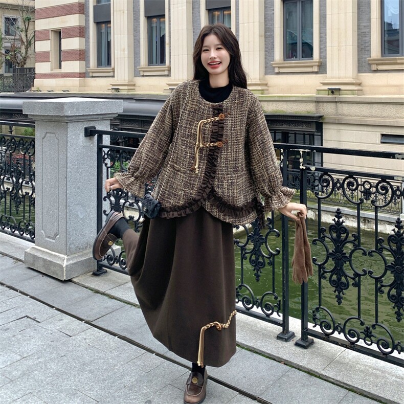 咖色复古新中式套装裙女2025冬季洋气木耳边拼接外套半身裙两件套,女装套装/套裙,2C176